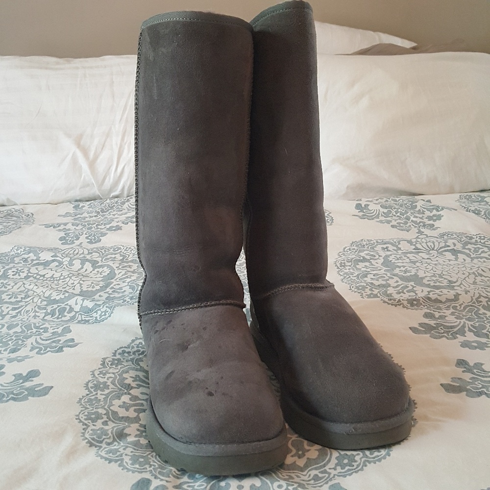 UGG Tall Gray Boots Size 11